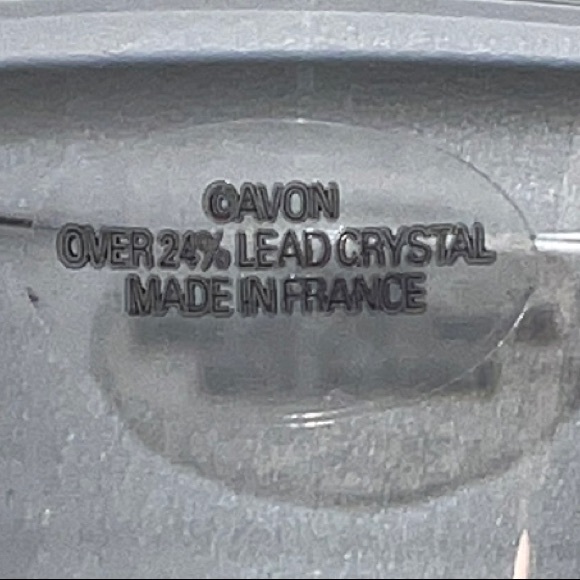 Avon Over 24% Lead Crystal Etched Bud Vase Set of Two Made in France Vintage - Picture 10 of 11